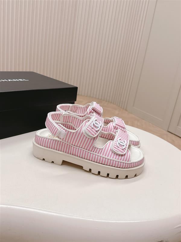 20251128184437193 280